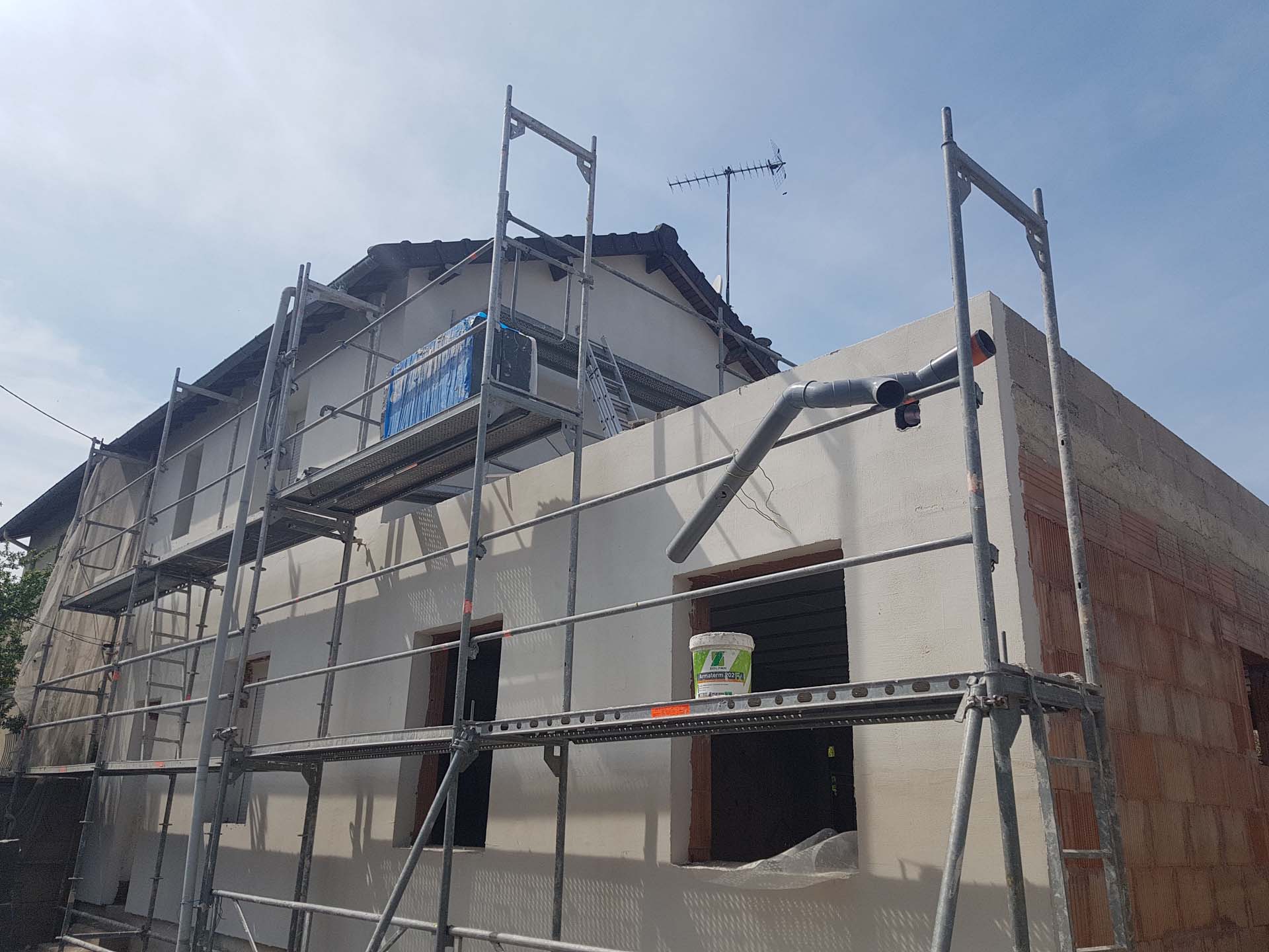 5 - Application du sous enduit