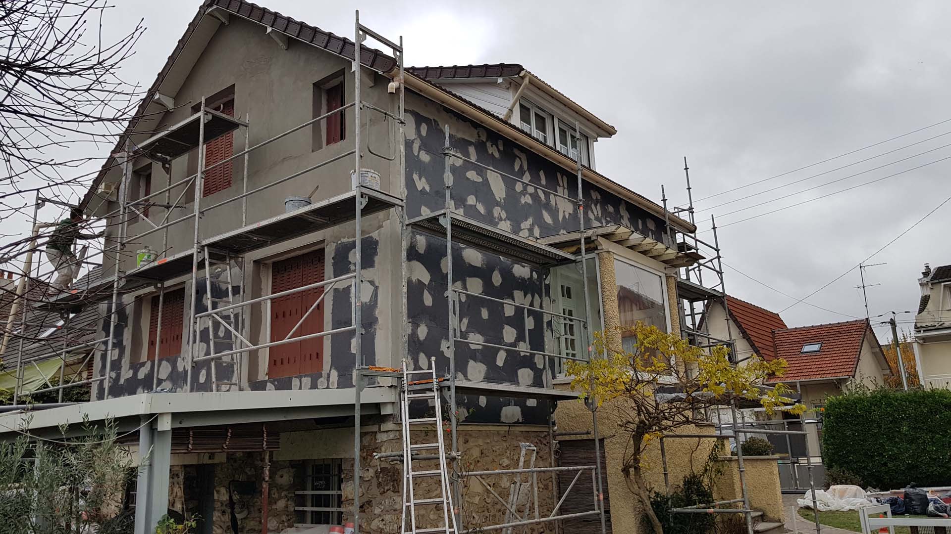 5 - Application du sous enduit